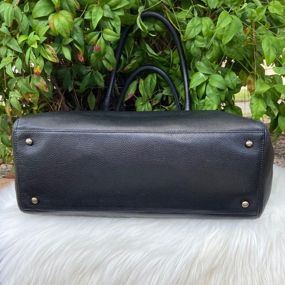 Chanel Caviar Black Leather Tote + Dustbag - Picture 8 of 15